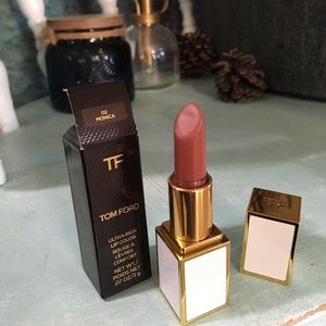 Tom Ford Ultra-Rich Lip Color- 02 Monica